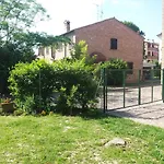 R&b Un A Colori Bed & Breakfast 4*
