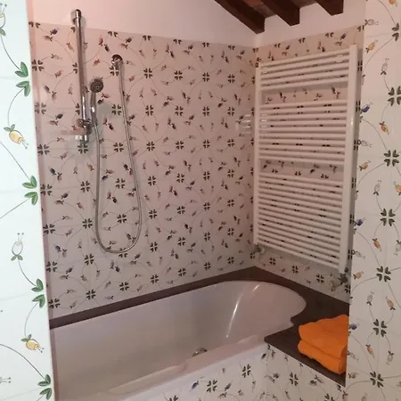 R&b Un A Colori Bed & Breakfast Ferrara