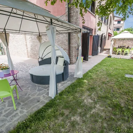 R&b Un A Colori Couette-café 4*