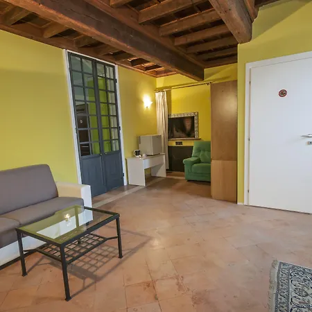 Bed & Breakfast R&b Un A Colori 4*