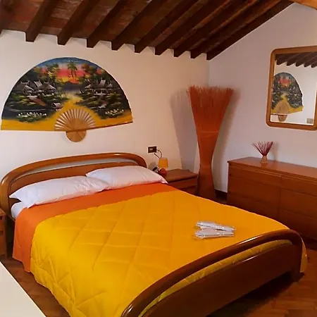 Bed & Breakfast R&b Un A Colori Ferrara