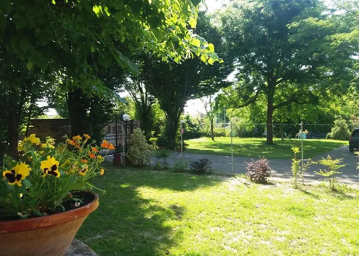 R&b Un A Colori Nocleg ze śniadaniem