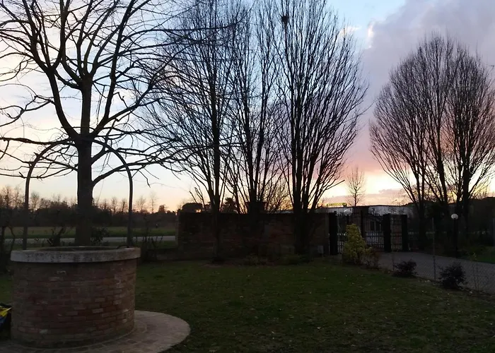 לינה וארוחת בוקר R&b Un A Colori פררה