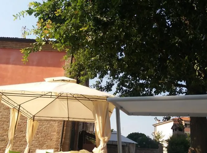 R&b Un A Colori לינה וארוחת בוקר פררה