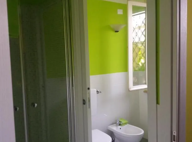 Bed & Breakfast R&b Un A Colori